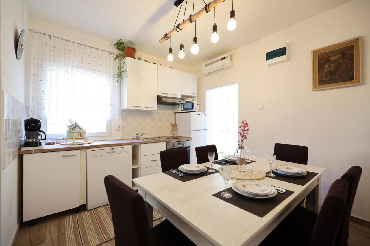 Apartment Rustica Zadar With Exclusive Use Of The Pool-Ground Floor Bagian luar foto